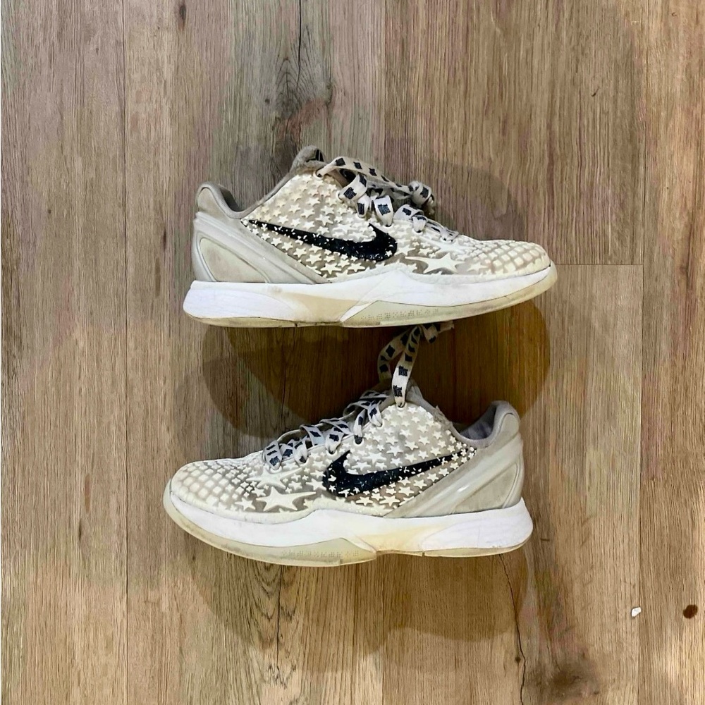 Kobe 6 All Star Alternate 🌟 size 2Y used with box